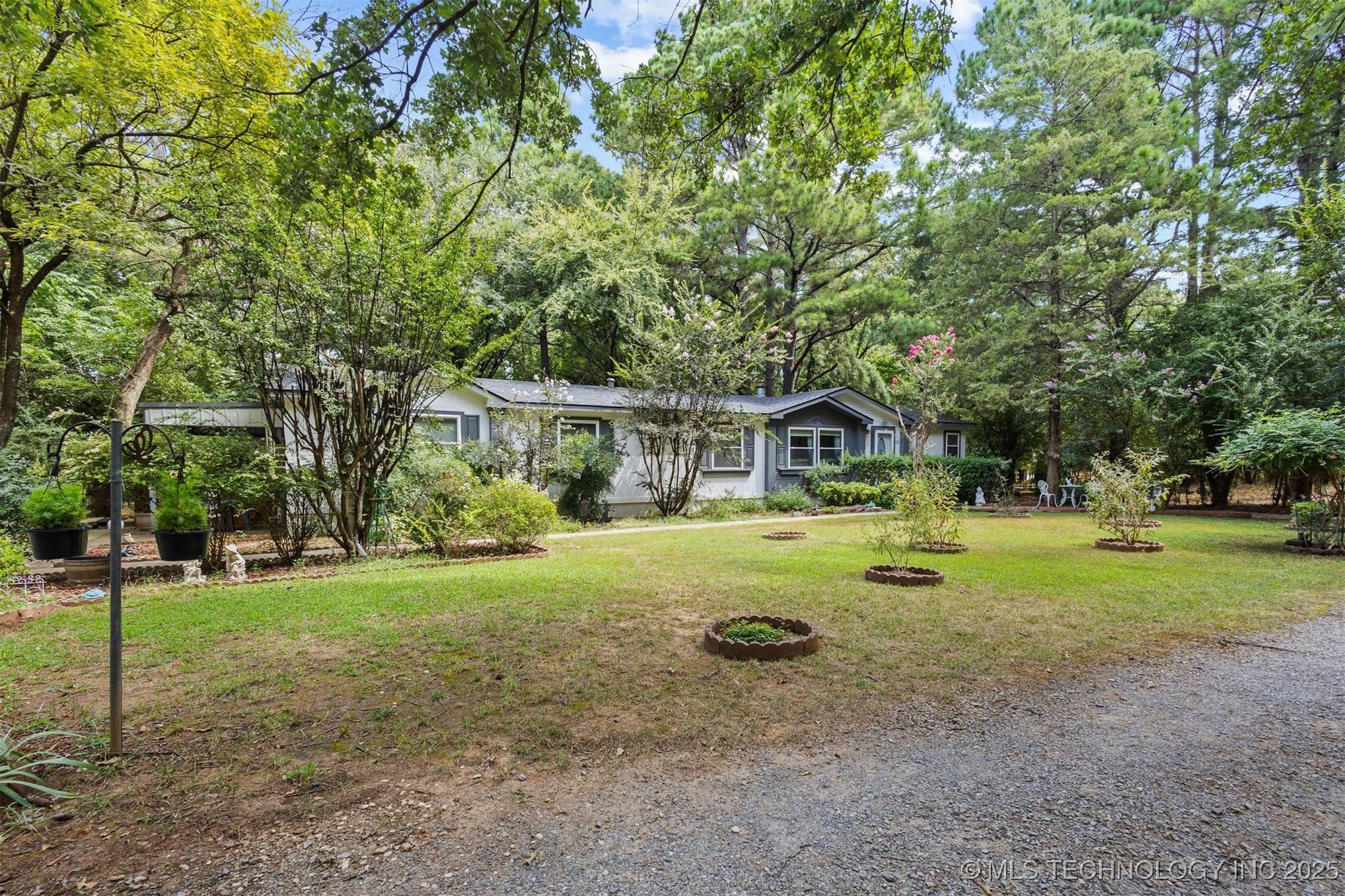 764 Willow Springs