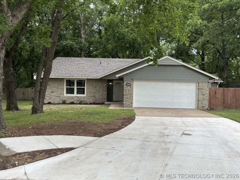 Photo of 2509 E Tacoma Street, Broken Arrow, OK 74014 (MLS # 2618574)