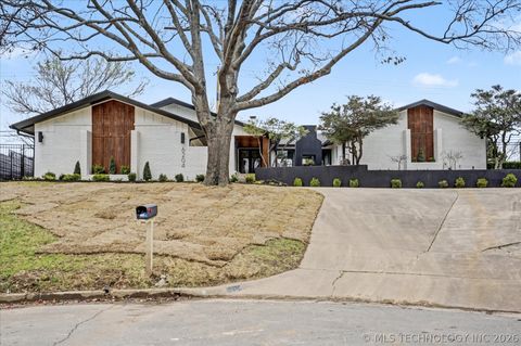Photo of 6204 S Indianapolis Avenue, Tulsa, OK 74136 (MLS # 2607669)