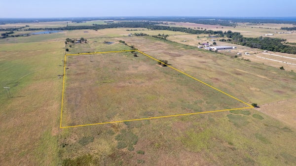 SMISER, CALERA, OK 74730 - Image eaa3761f94a0ca1ec8cb15b79151fa0b/669709394