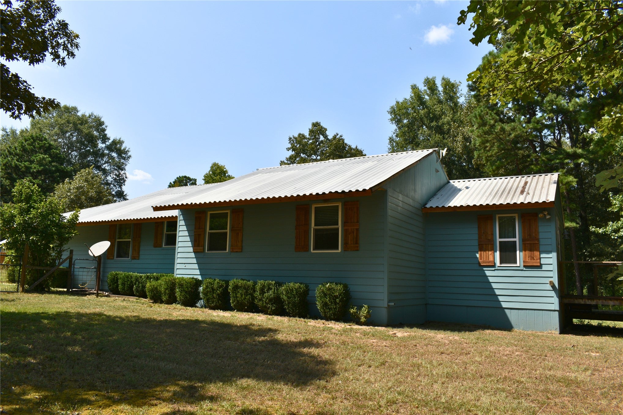 423118 E 1944 Lane
