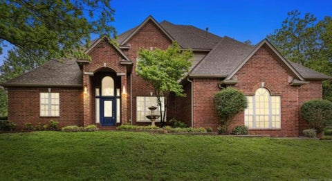 Photo of 9892 E Shadowlake Drive, Claremore, OK 74017 (MLS # 2637125)