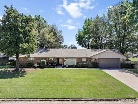 2109 W Locust Street Durant OK 74701