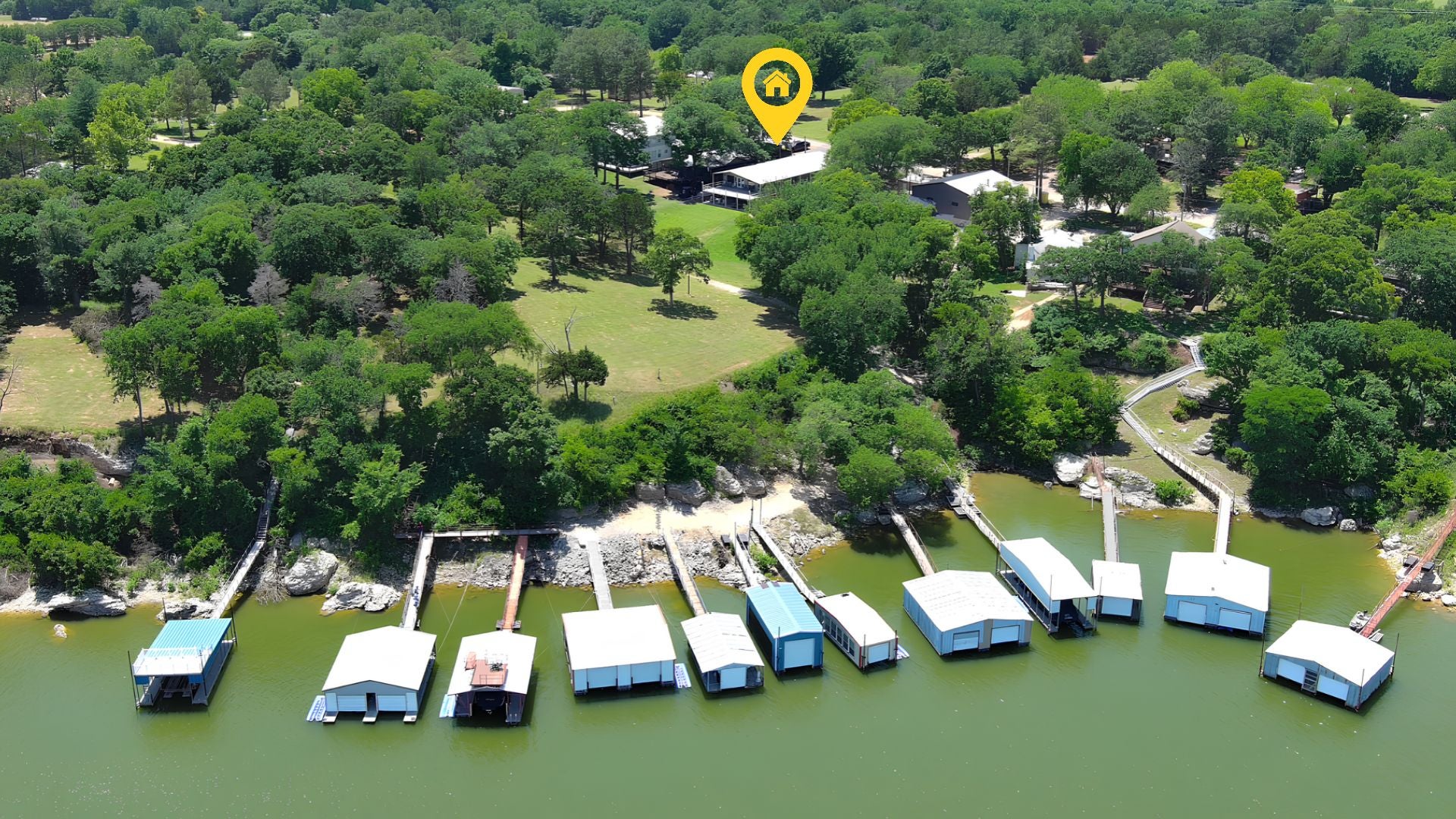 4410 Lakeshore
