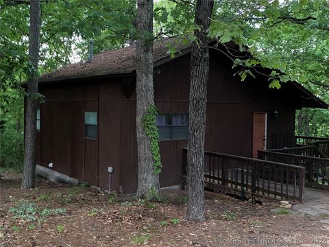 Single Family Residence in Kansas OK 914 Clear Creek.jpg