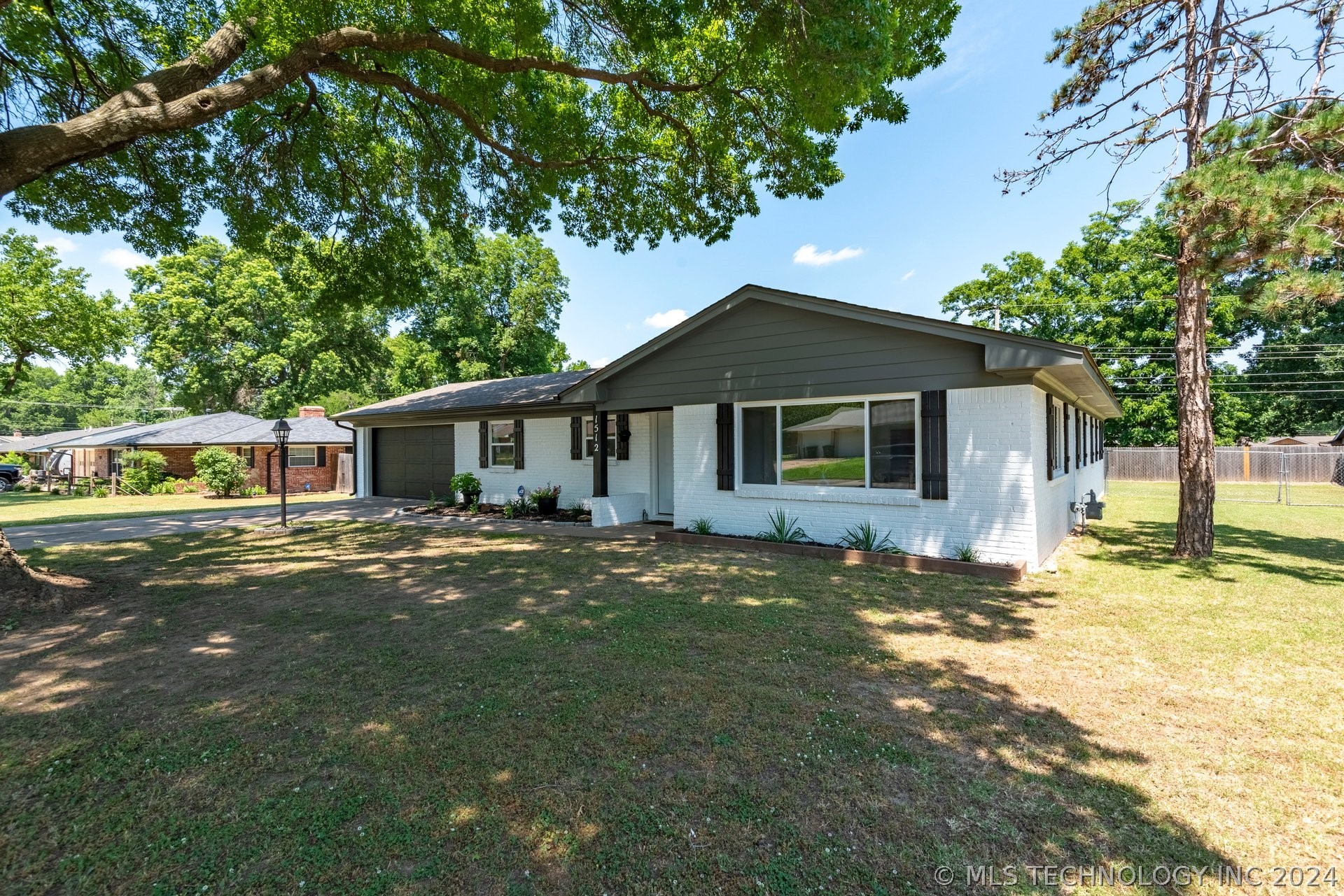 View Bartlesville, OK 74006 house