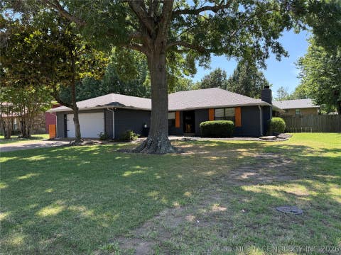 Photo of 2503 Mallard Lane, McAlester, OK 74501 (MLS # 2622177)