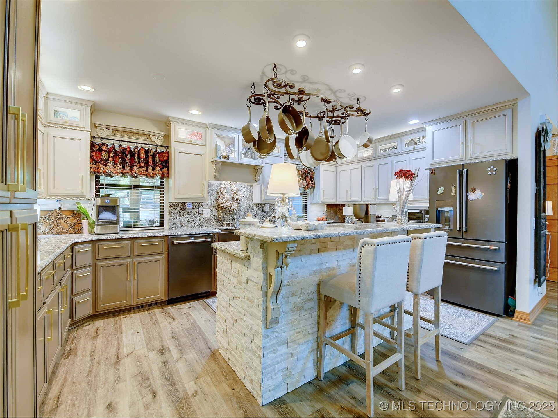 11118 Sandy View Lane