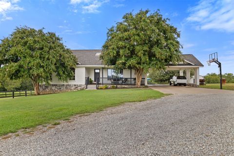 1403 S Timberline Atoka OK 74525