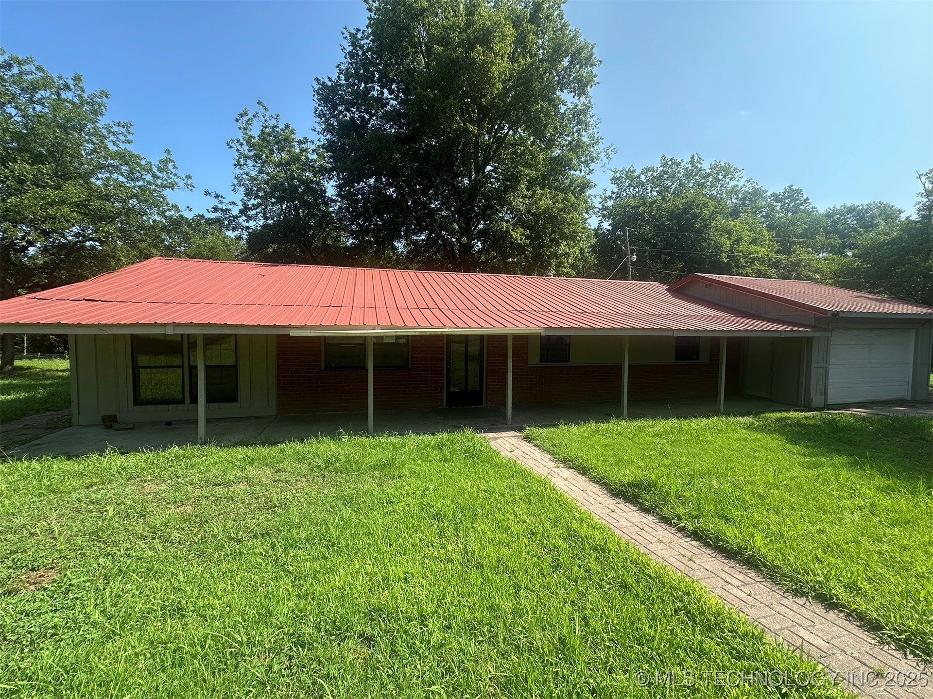 14221 N Grace Hudlen Road