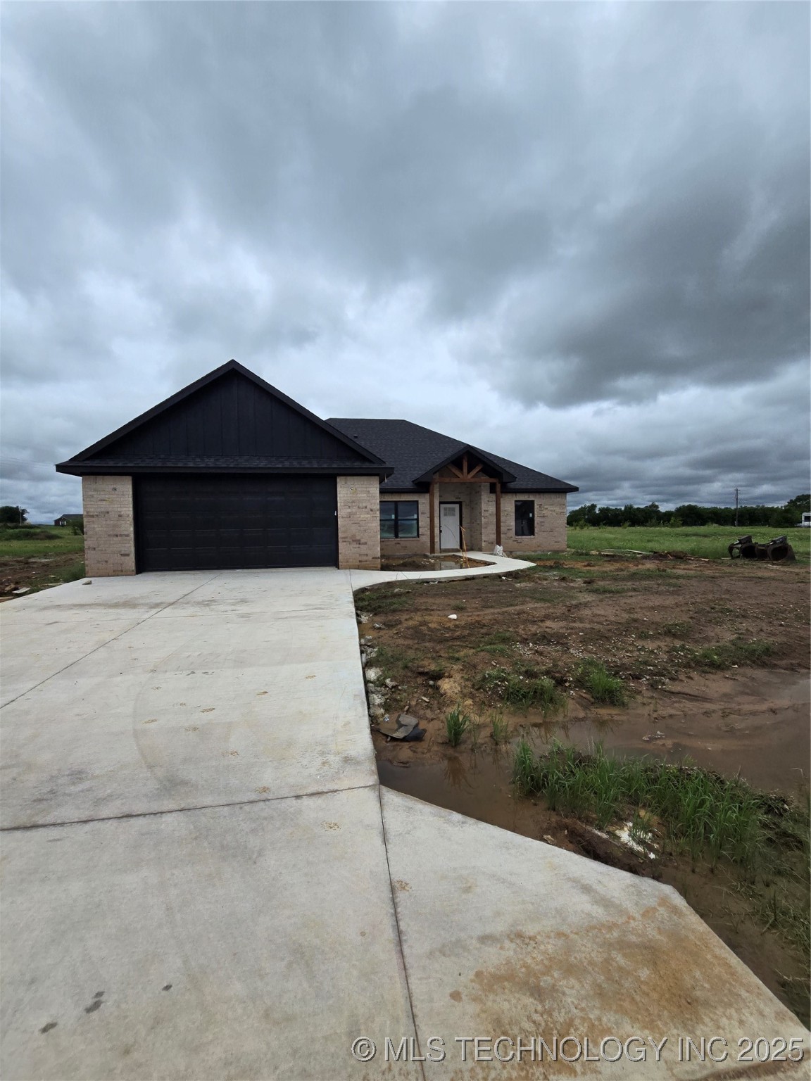 139 Grace Lane