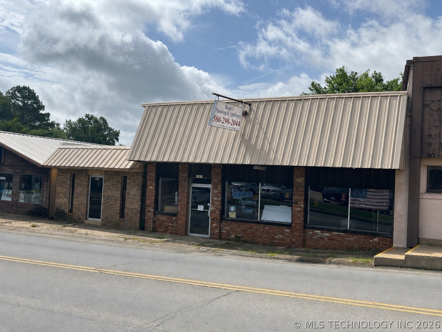 114 E Main Street