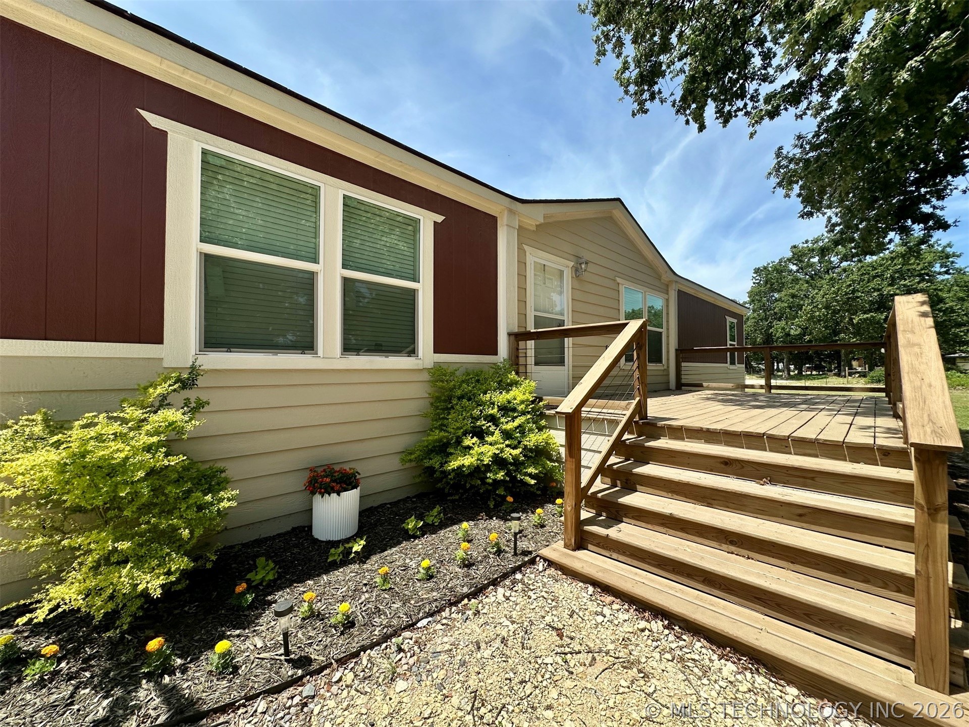 3835 Edge Road