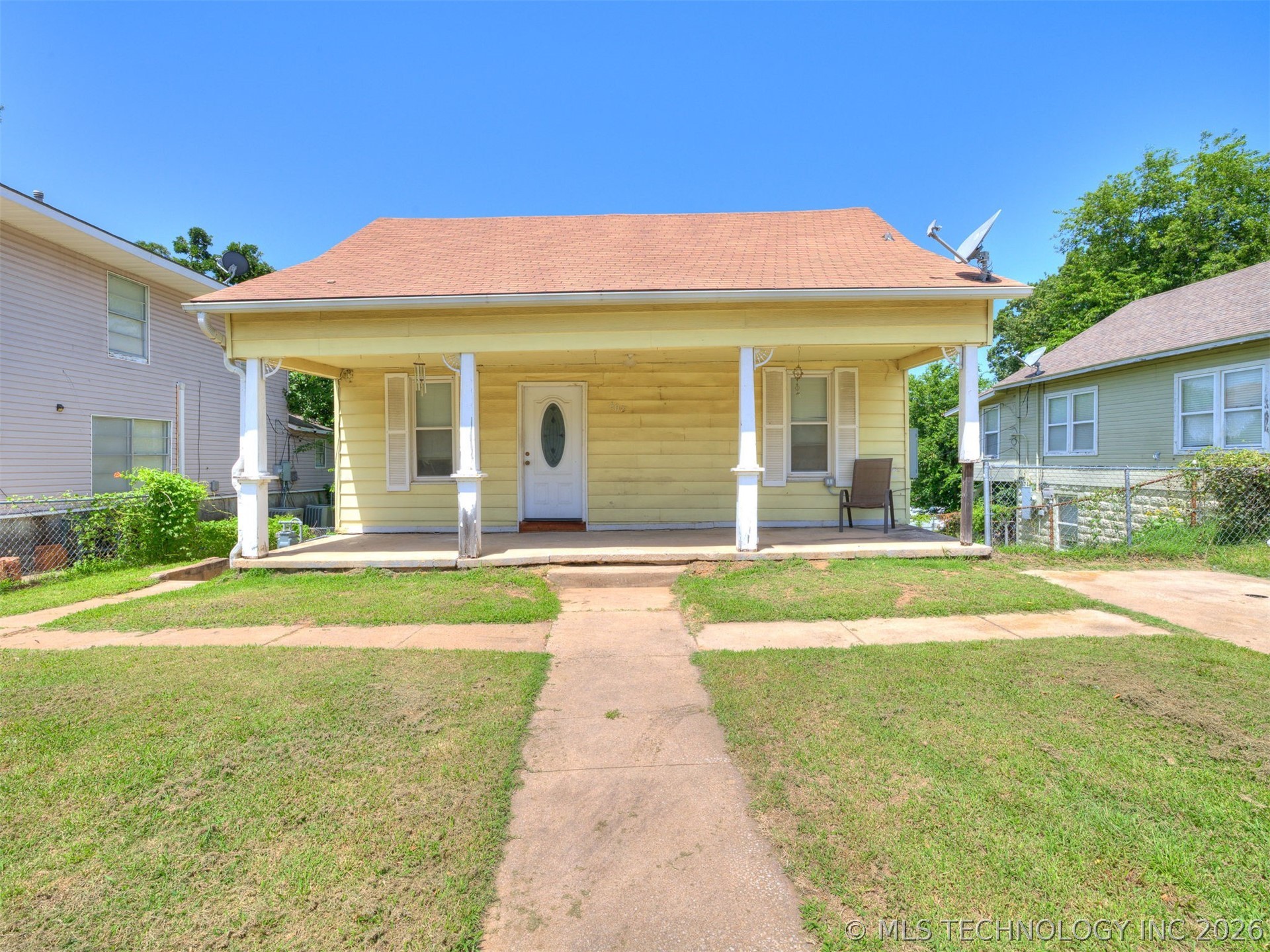 Photo 1 of 44 — 408 N Lincoln Avenue, Sand Springs, OK 74063