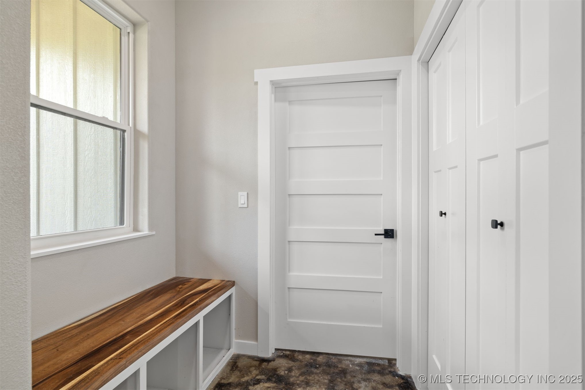 816 W Brewer
