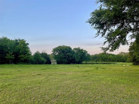 6806 S Rock Creek Loop Tishomingo OK 73460