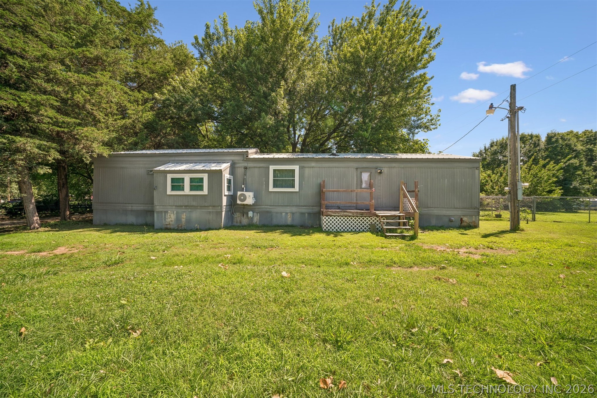 Photo 1 of 21 — 25640 S 607 Road, Grove, OK 74344