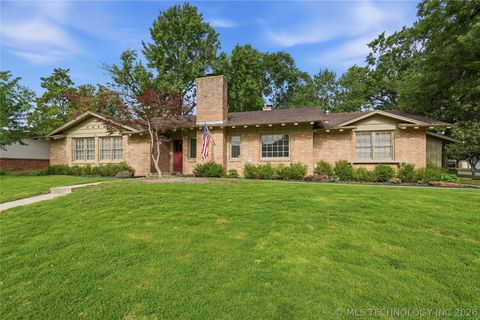 Photo of 5938 S New Haven Avenue, Tulsa, OK 74135 (MLS # 2622245)