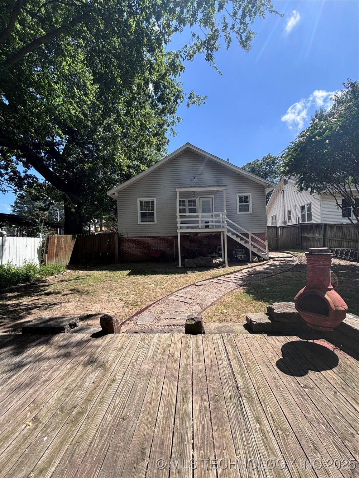 313 E Osage