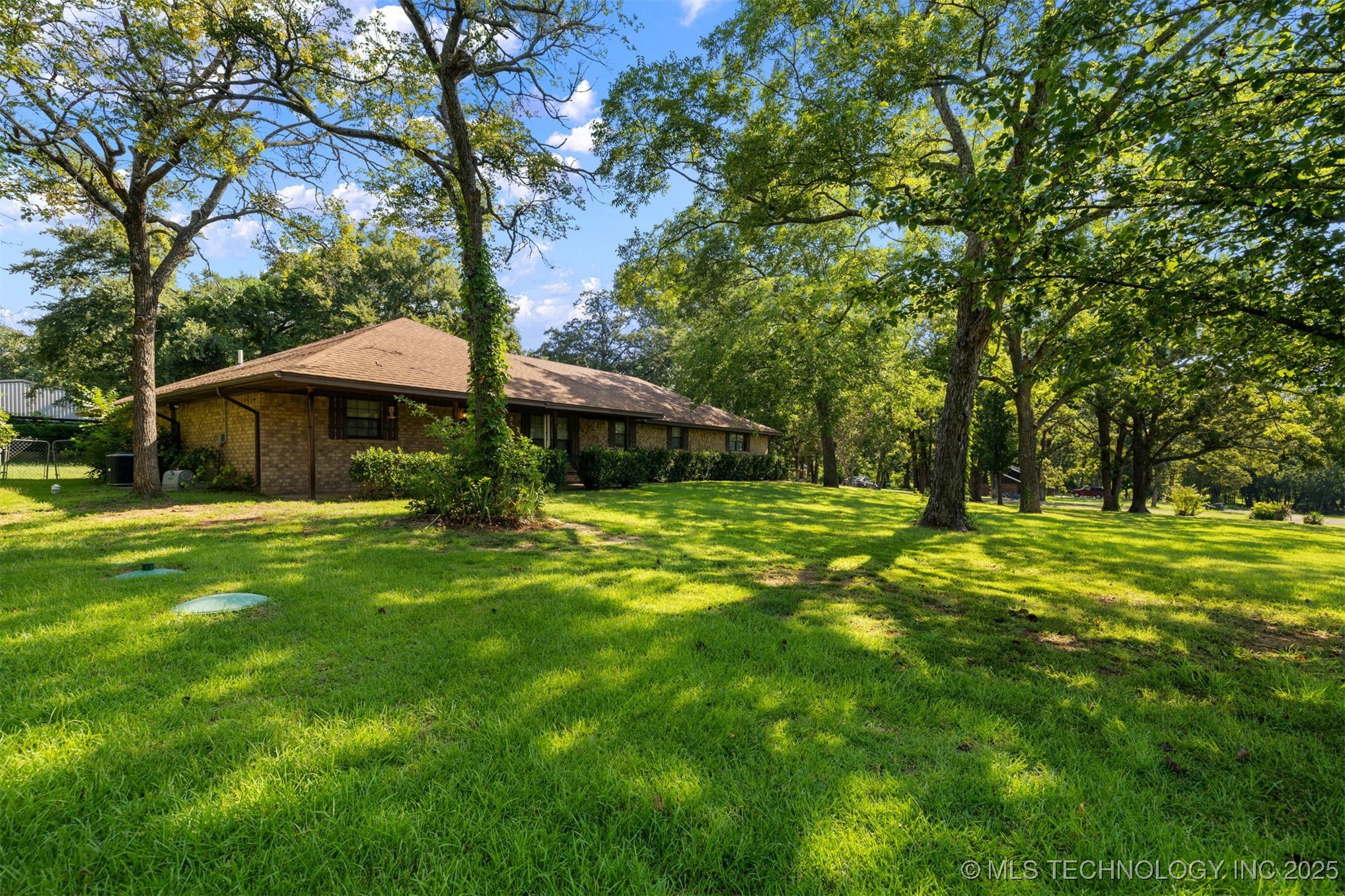 5616 Stonecreek