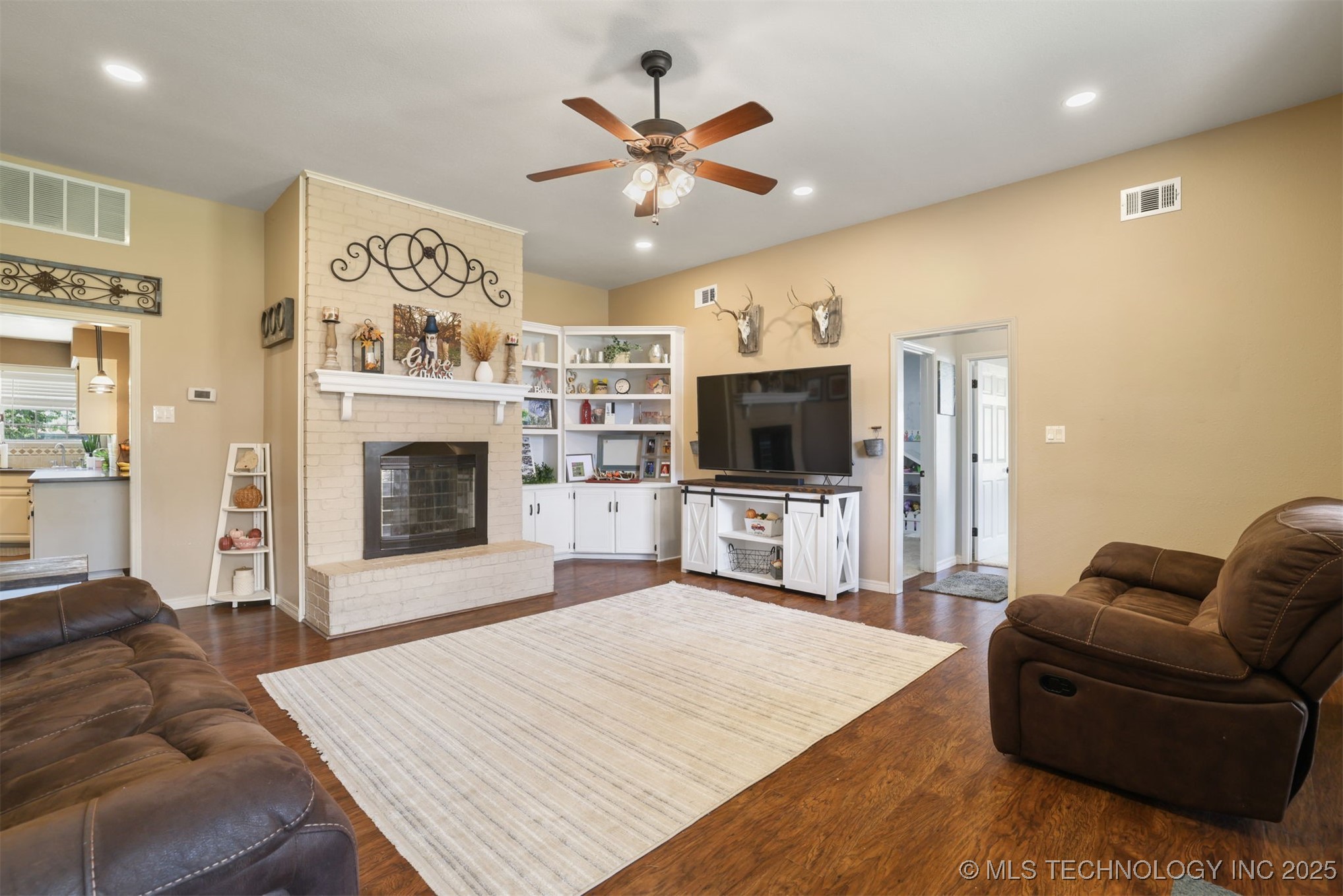 2811 Misty Circle