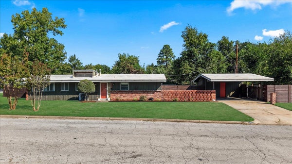 5803 E 25TH PL, TULSA, OK 74114 - Image f1b50ec6e18a2de450bb217ad246e09f/959209955