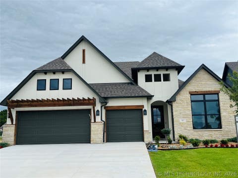 Photo of 1801 N 71st Street, Broken Arrow, OK 74014 (MLS # 2622475)