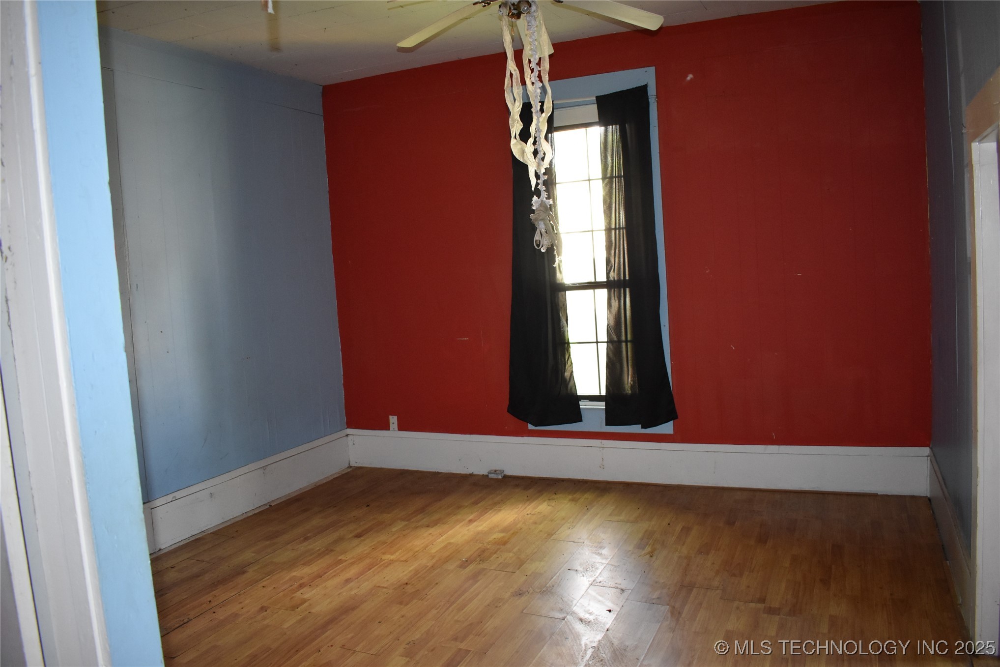 1114 E Kirk Street