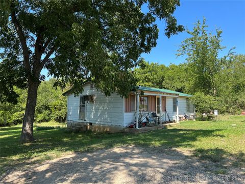 701 N Kemp Street Kingston OK 73439