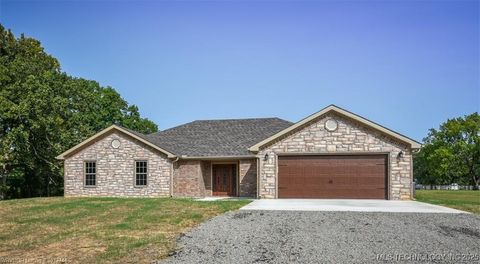 Photo of 112443 S 4610, Sallisaw, OK 74955 (MLS # 2526213)