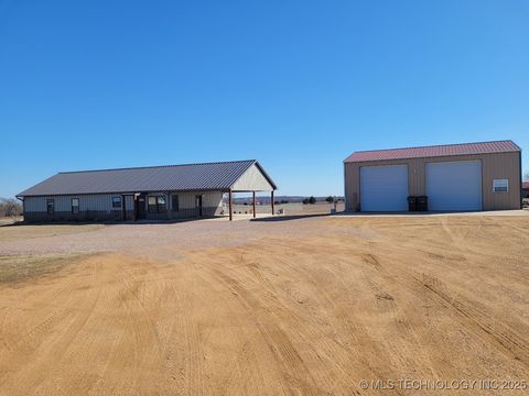 MLS: 2439052