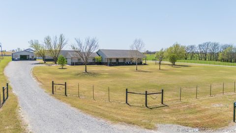 Photo of 18800 E 640 Road, Inola, OK 74036 (MLS # 2616090)