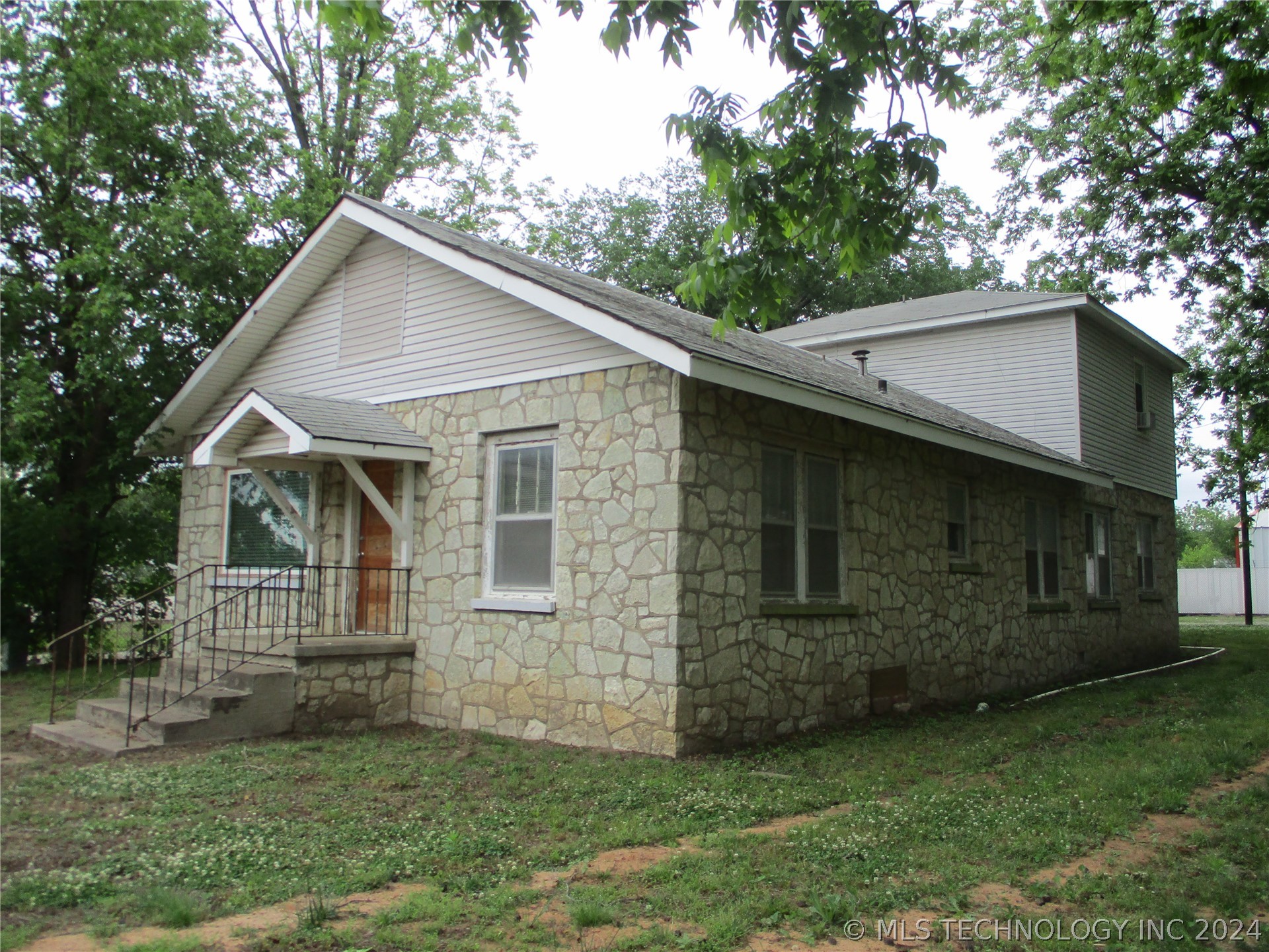 View Cushing, OK 74023 property