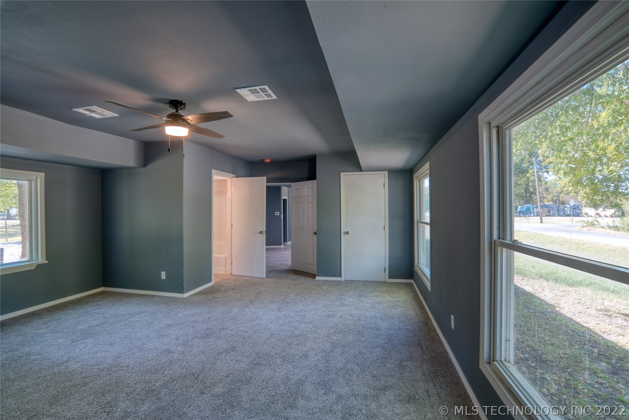 Photo 7 of 28 of 344 N Margarite house