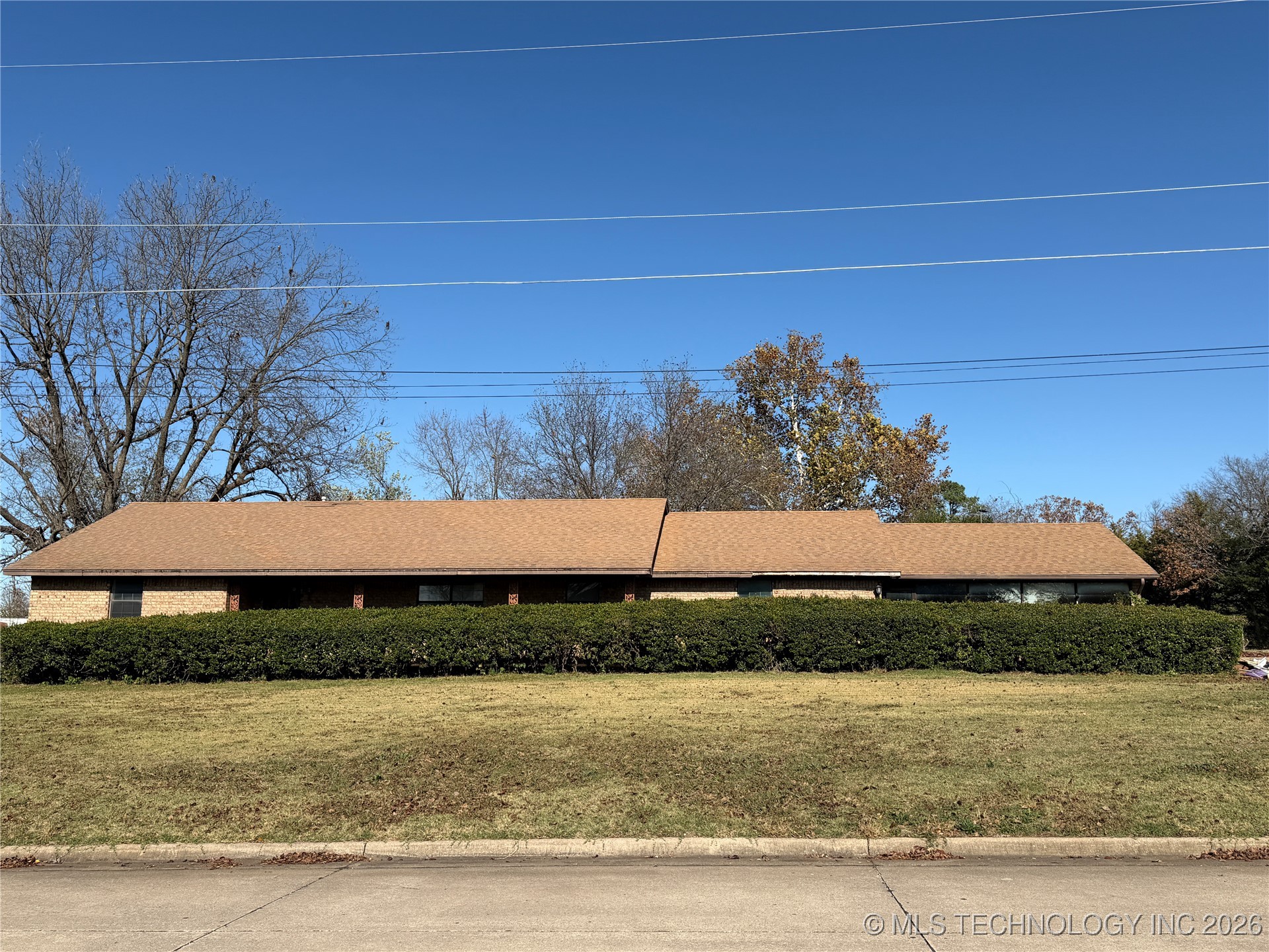 Photo 1 of 34 — 609 Cherokee, Hartshorne, OK 74547