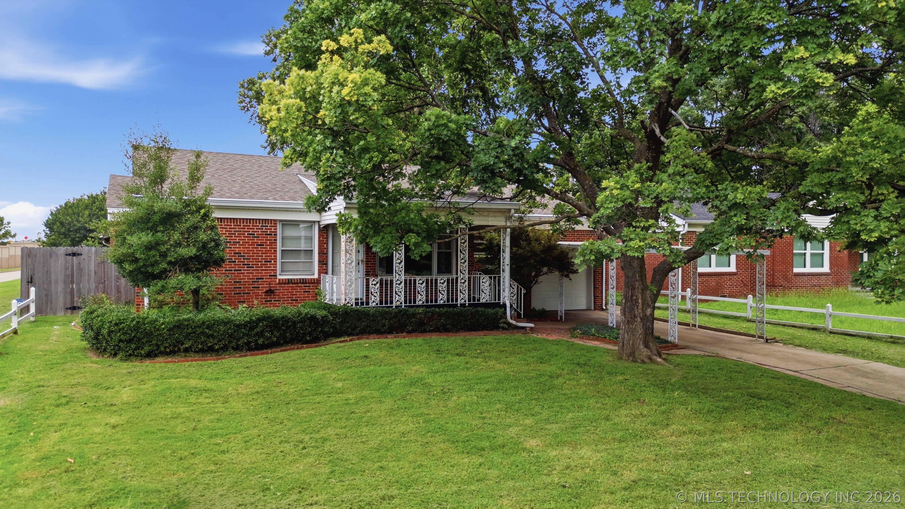 Photo 1 of 40 — 4972 S Madison Avenue, Tulsa, OK 74105