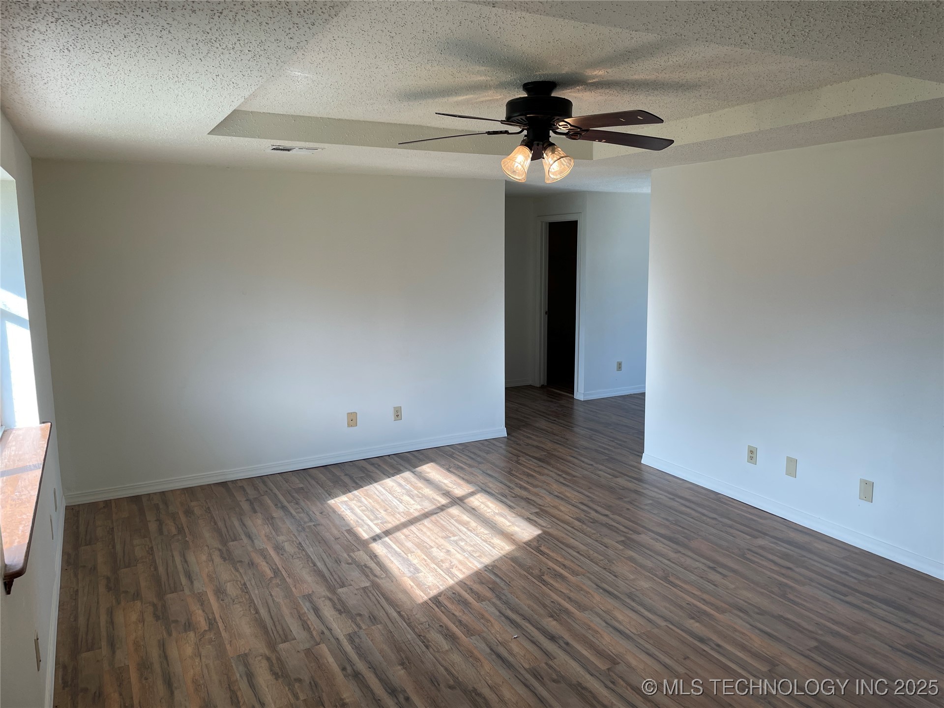 116 E 5th Street