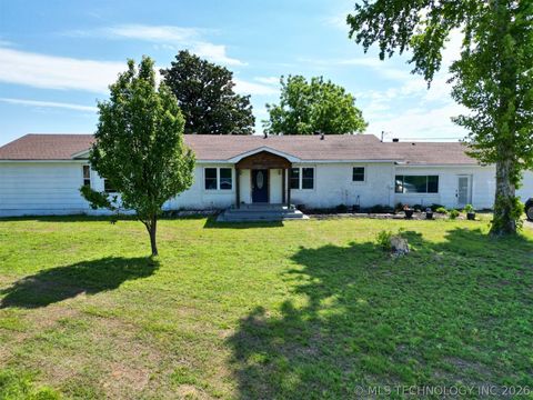 Photo of 4082 N 374 Road, Atwood, OK 74827 (MLS # 2616662)