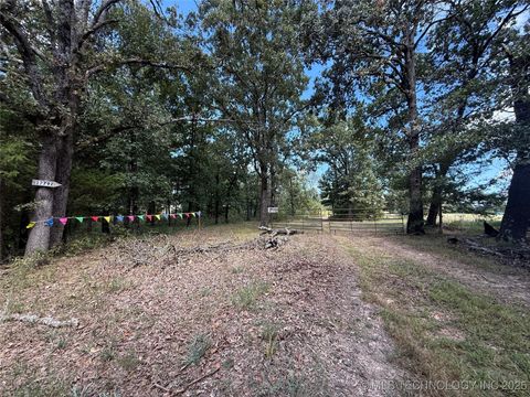 Photo of 17792 E 684 Road, Tahlequah, OK 74464 (MLS # 2537036)