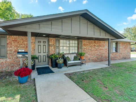 Photo of 120 W 4th Street, Hominy, OK 74035 (MLS # 2638639)