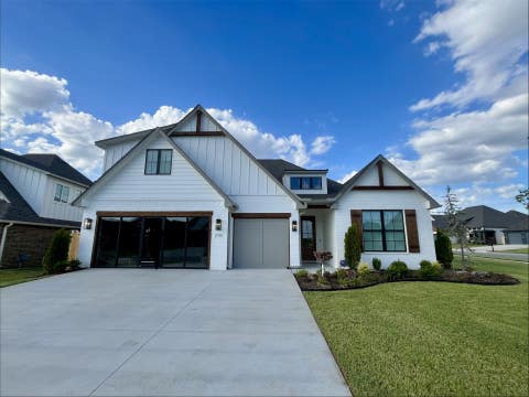 Photo of 1713 N 72nd Street, Broken Arrow, OK 74014 (MLS # 2628648)