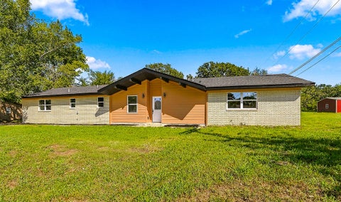 Photo of 514 Webb AVE, Ada, OK 74820 (MLS # 2636620)