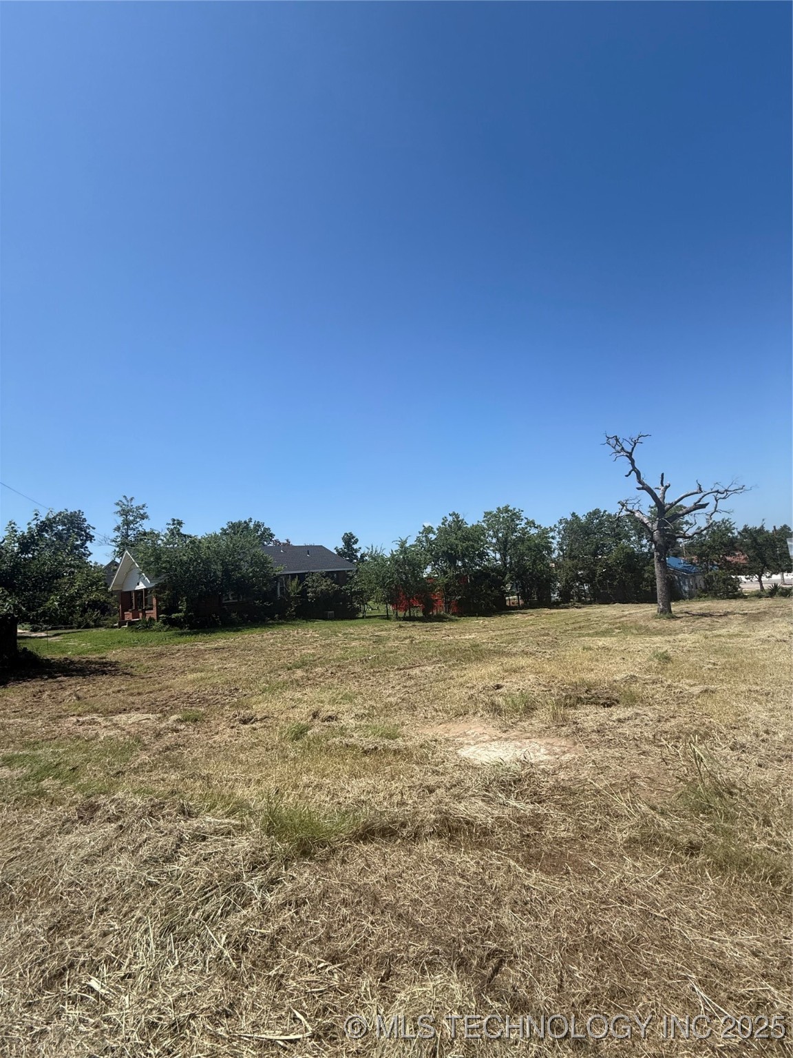 Photo 1 of 2 — 1220 Division, Sulphur, OK 73086