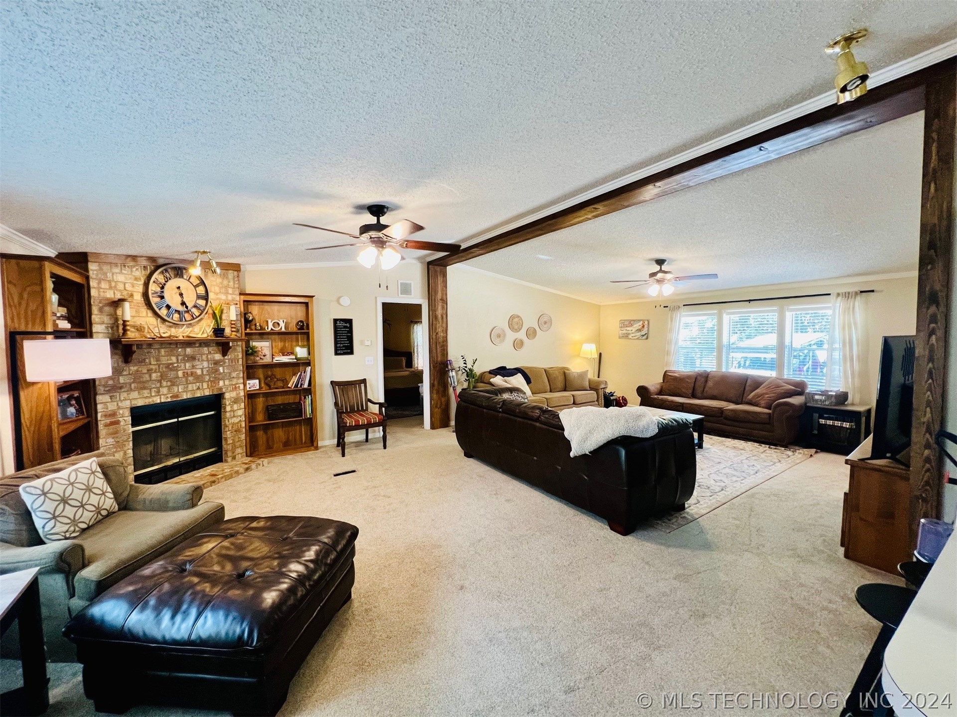 220 Lisa Drive