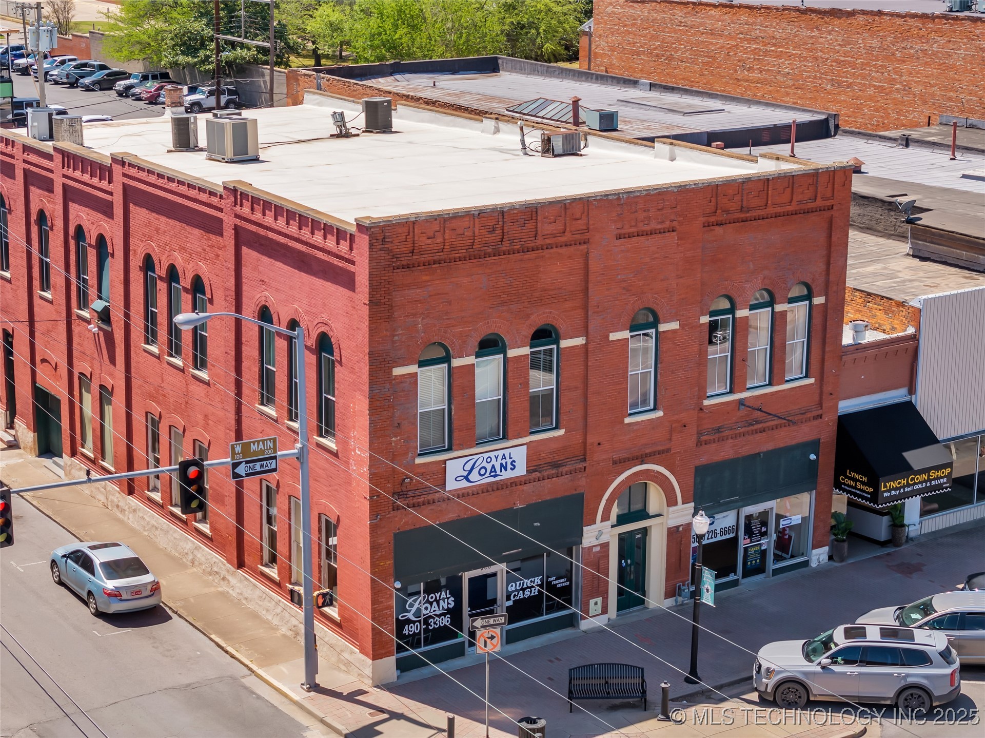 202 W Main Street