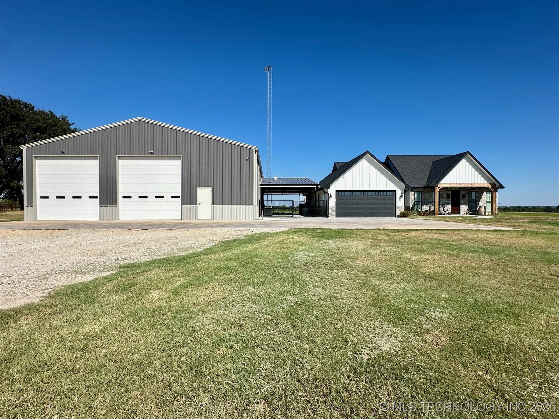 2724 Lark Road