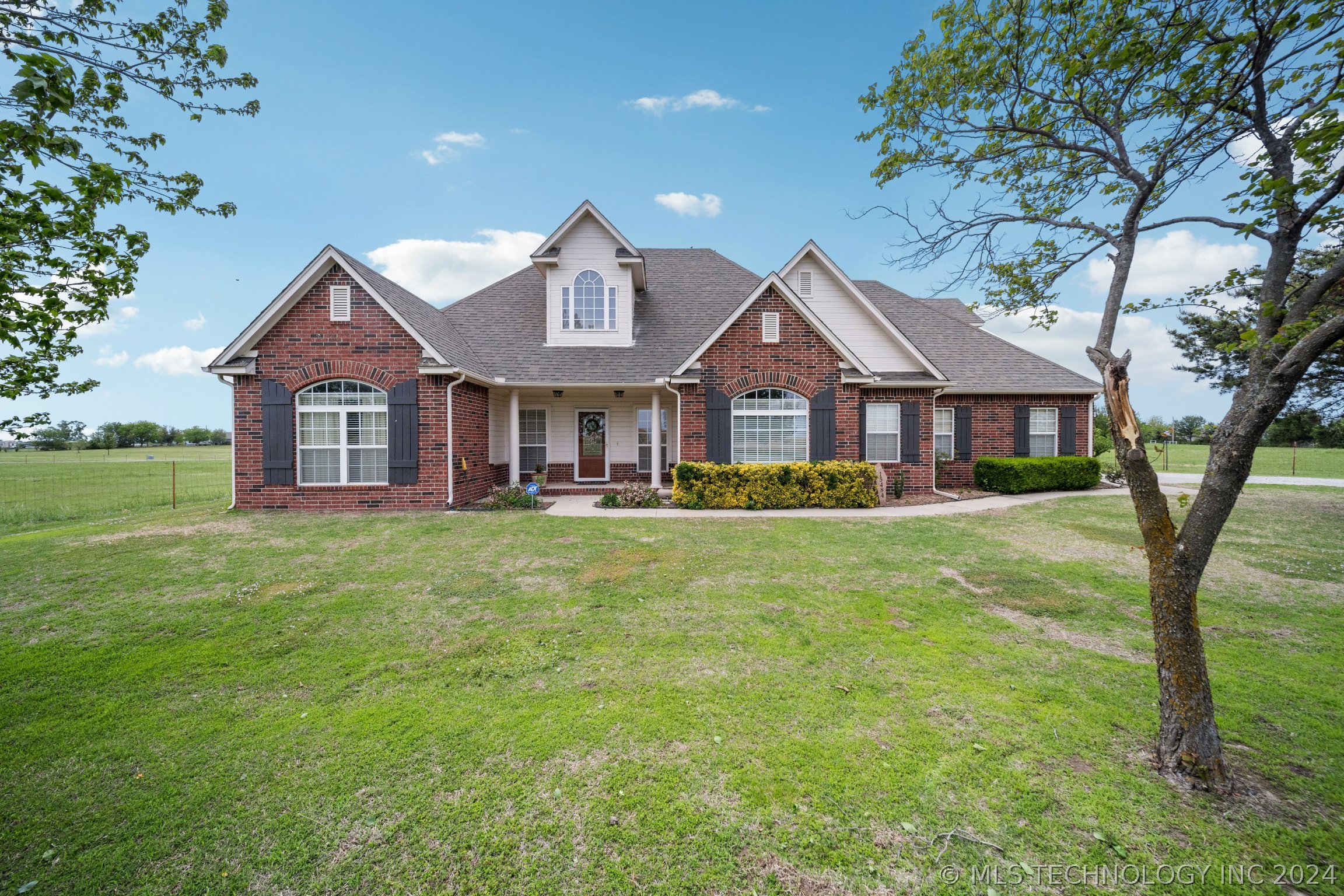 View Skiatook, OK 74070 house