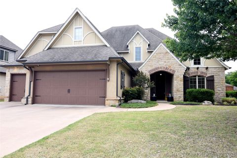 Photo of 2404 E 140th Place, Jenks, OK 74008 (MLS # 2616815)