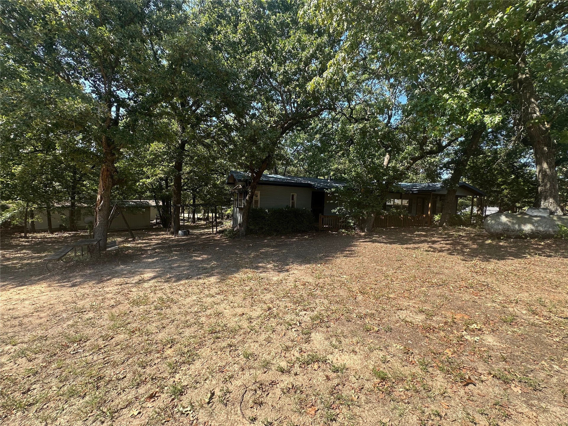 10691 Pin Oak