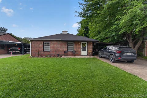 Photo of 316 SE 4th Street, Pryor, OK 74361 (MLS # 2621950)